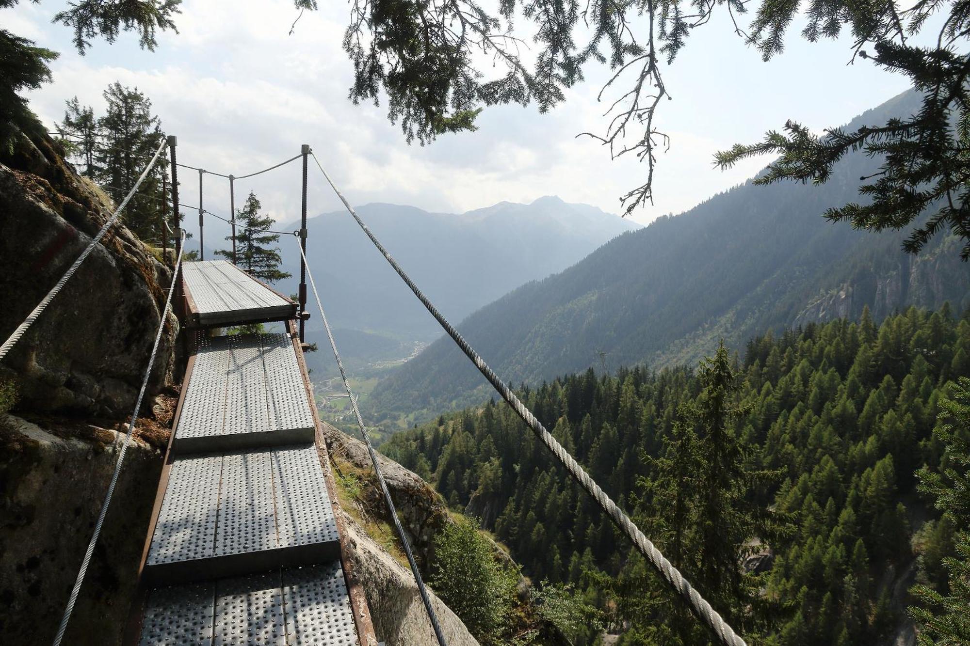 Retreat Solohike Lägenhet Mörel Exteriör bild