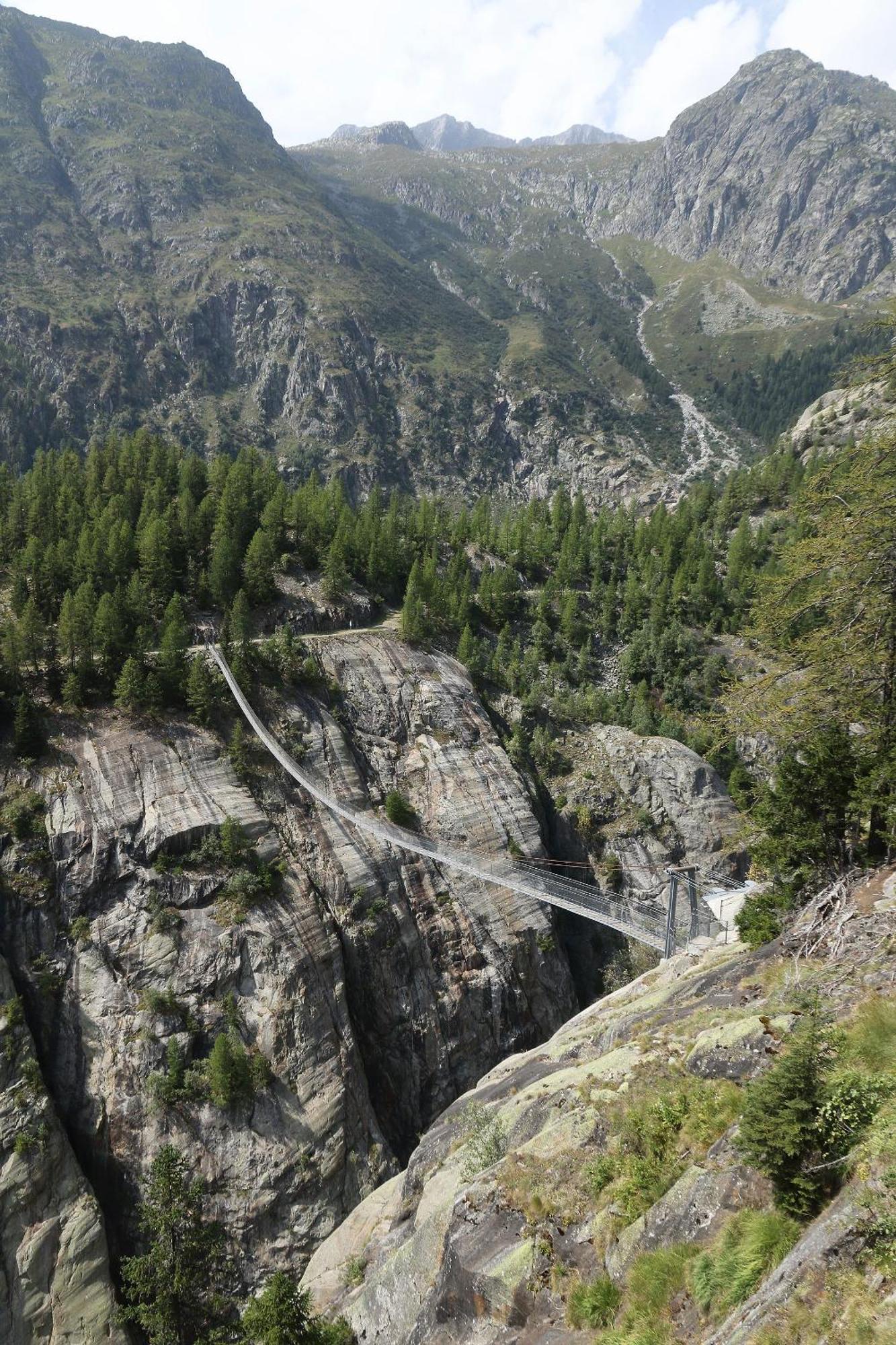 Retreat Solohike Lägenhet Mörel Exteriör bild